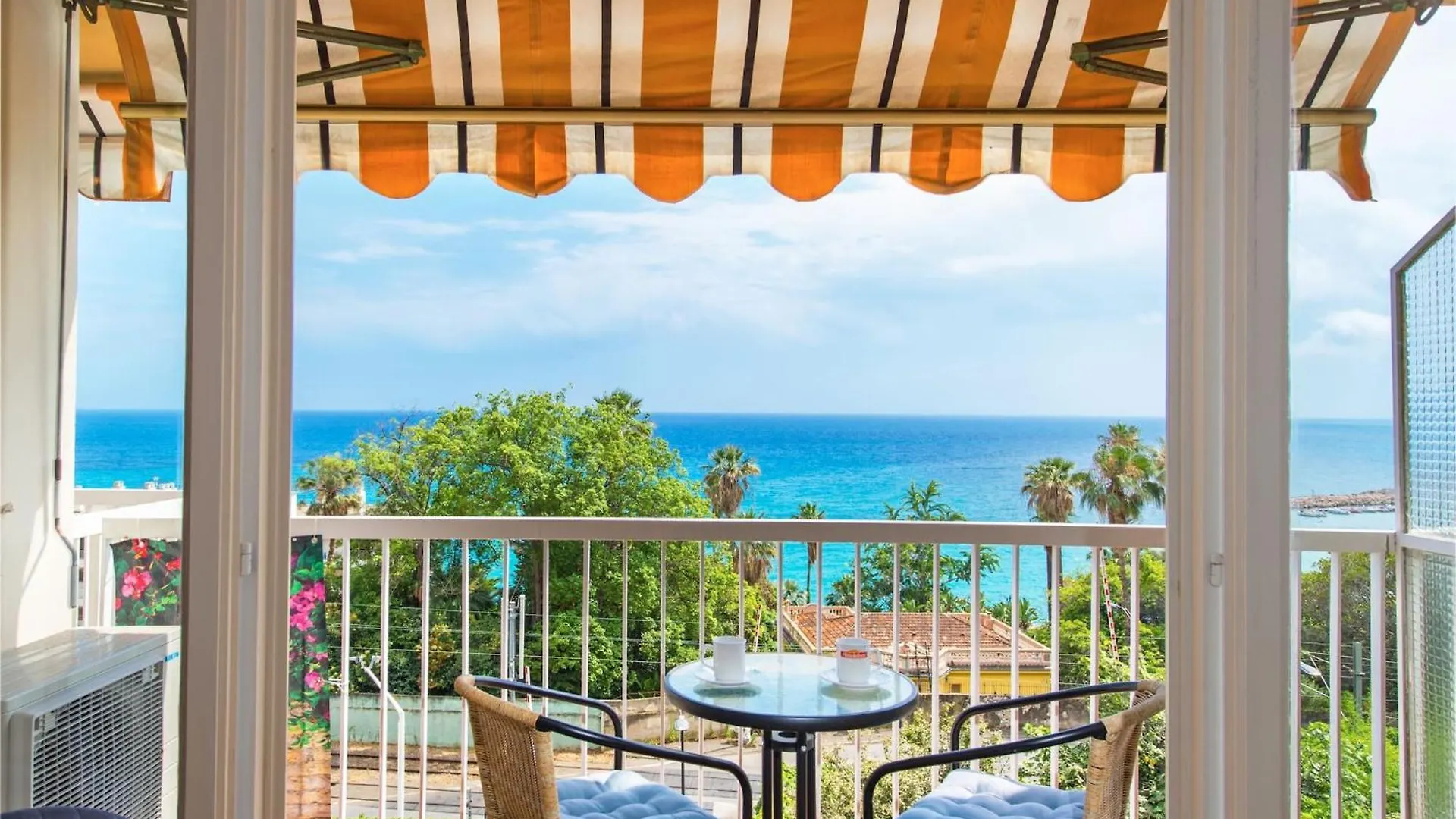 Vina Del Mare, Vue Mer, Terrasse Menton